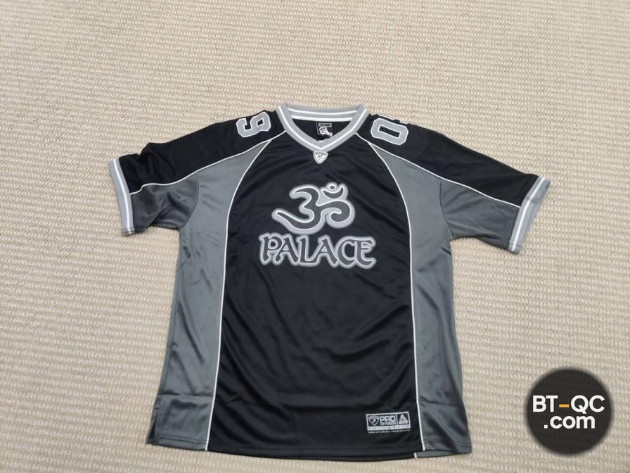 Palace Clothing Sets QC