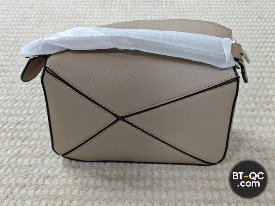 Loewe Bags QC