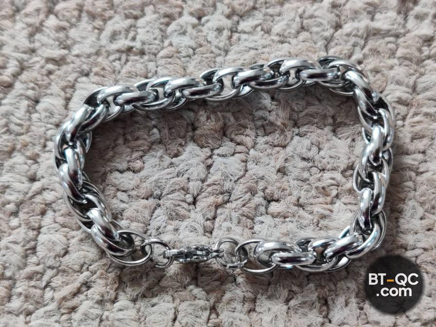 Unknown Accessories QC