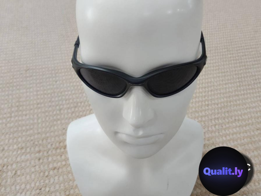 Oakley Glasses QC