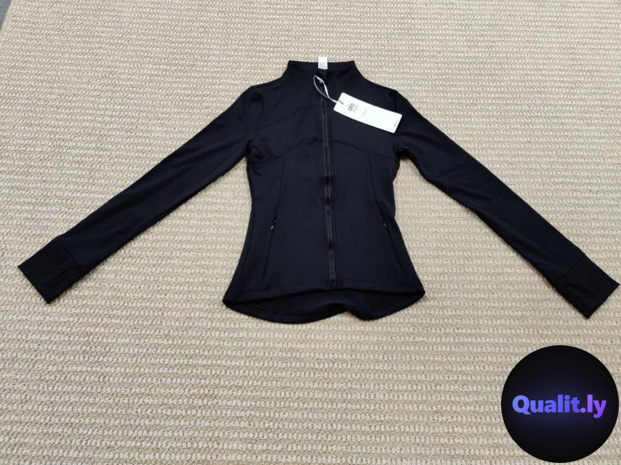 Alo Vests QC