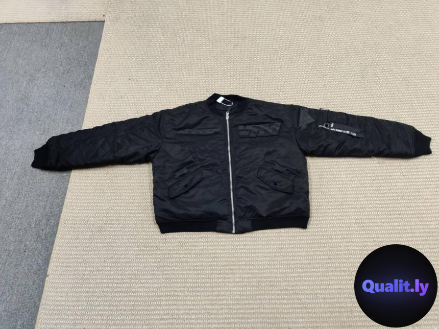 Vetements Jackets QC