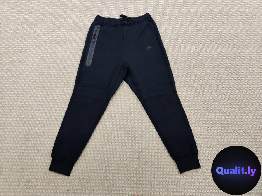 Nike Tech Fleece Black Joggers QC