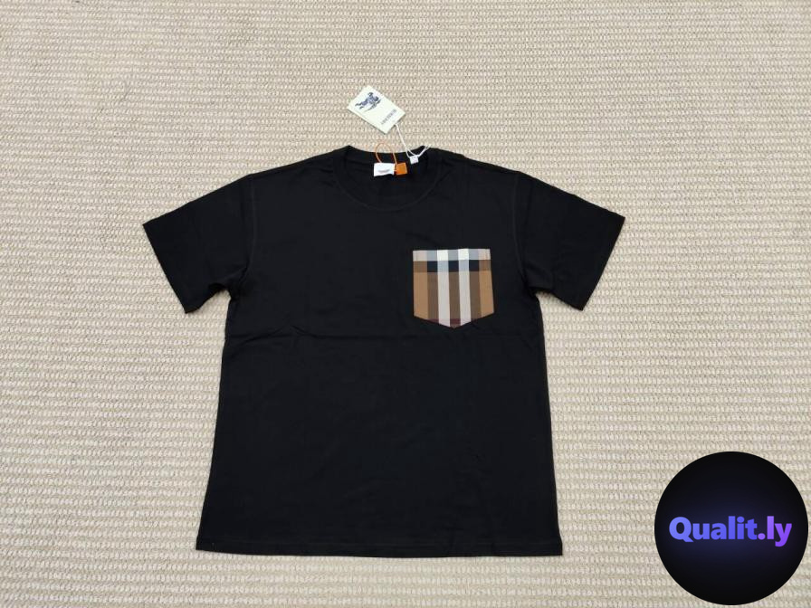 Burberry Black Cotton T-Shirt with Check Pocket QC
