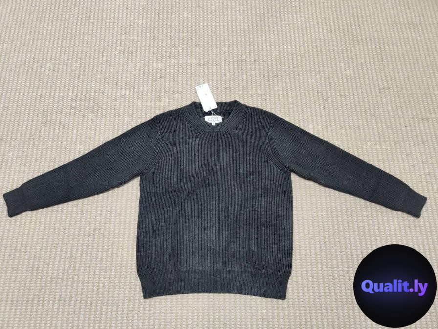 Four-Corner Stitching Design Loose-Fitting Crew Neck Sweater Striped Wool Blend Unisex Thickened Warm Knitwear QC