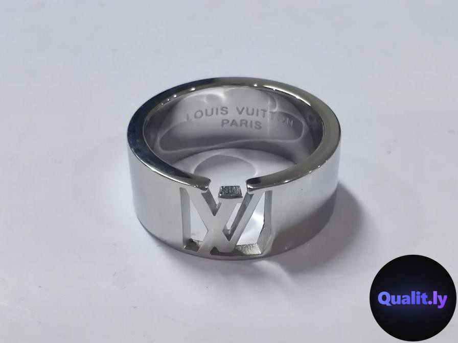 Louis Vuitton Accessories QC
