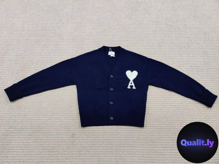 Ami Sweaters QC