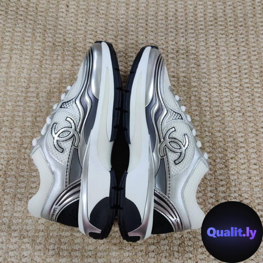CHANEL Sneakers QC