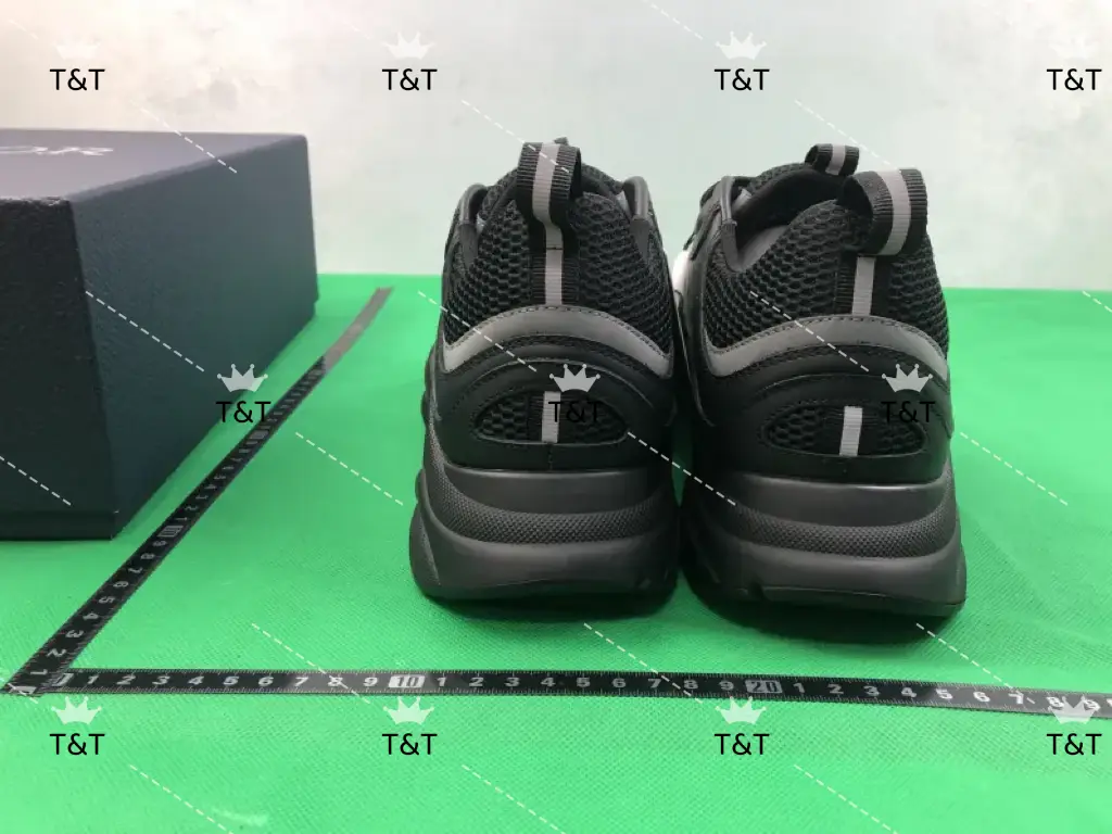 运动休闲鞋22