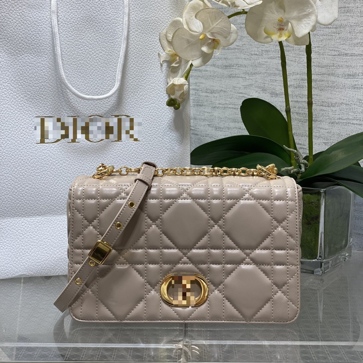 DIOR Quilted Leather Shoulder Bag Foto QC da 1688 su Qualit.ly