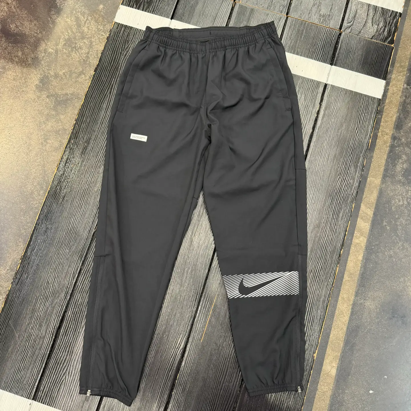 Authentic Nike Men's Running Sports Quick-Drying Training Breathable Woven Reflective Pants Fb8561-010