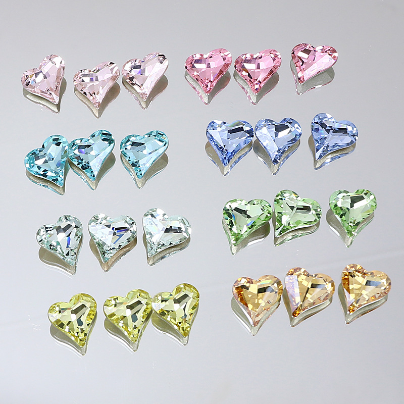 Dongzhou Crystal 13*12 Big Crooked Heart Nail Art Diamond Champagne Gold Exploding Peach Heart Nail Decoration K9 Crystal Jewelry