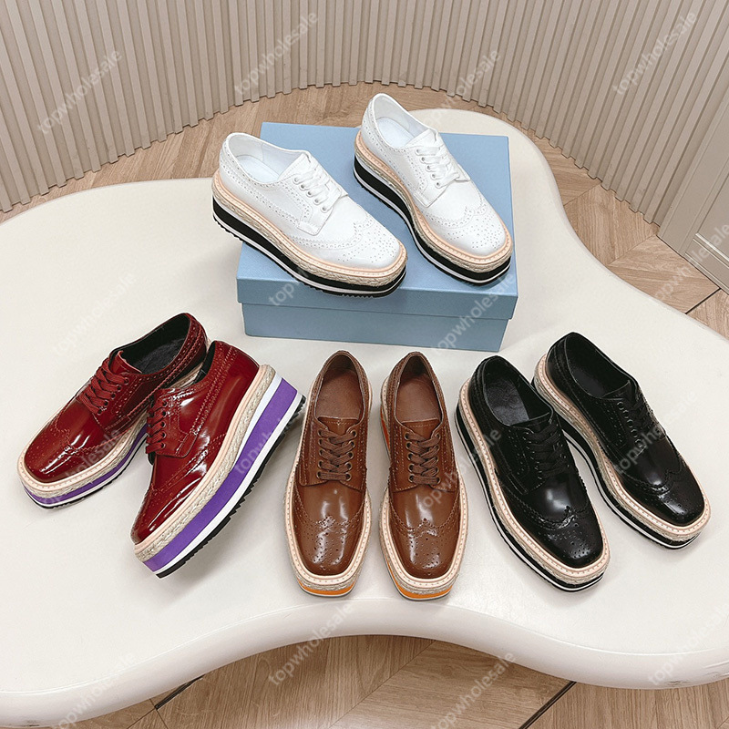 Spot 2024 New European and American Retro British Flower Carving Hemp Rope Straw Woven Heightening Platform Sole Thick Sole Genuine Leather Women's Shoes