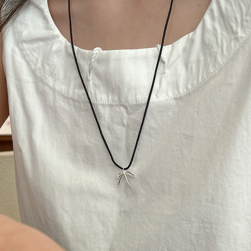 925 Sterling Silver Black Rope Bow Necklace Women's Simple Hand-woven Length Free Adjusting Woolen Chain N0732