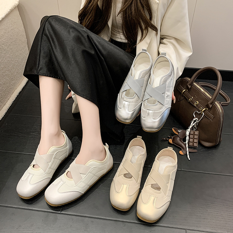 Casual White Shoes for Women 2026 Spring New Lightweight Slip-On Stylish Versatile Shallow Mouth Ballet-Style Trainers