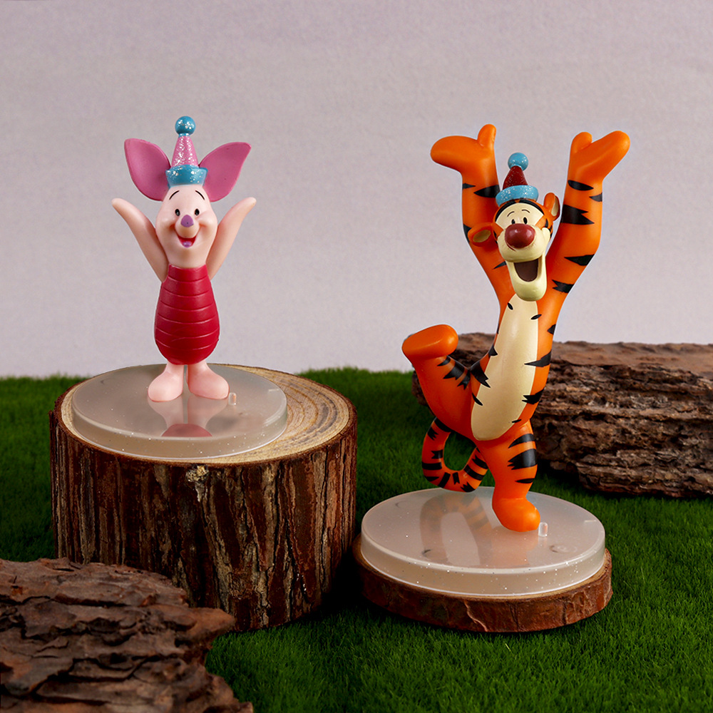 Tigger Piggy Cake Ornaments Winnie the Pooh Animal Handset Children's Day Decoration Ornaments Ring Blind Box