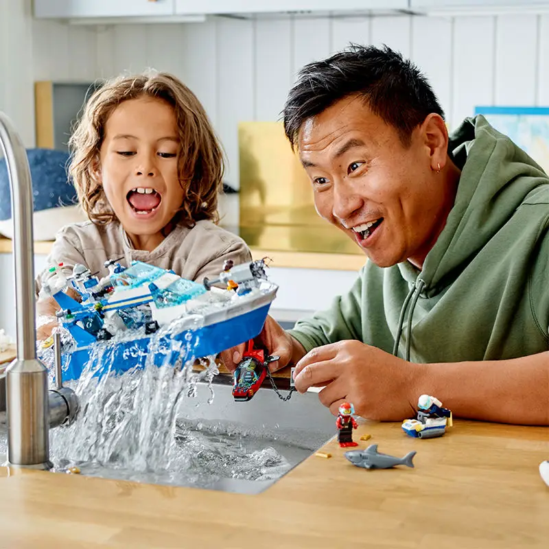 China Building Block City Series 60277 Police Patrol Boat Police Ship Boy Assemble Toy kids Gift