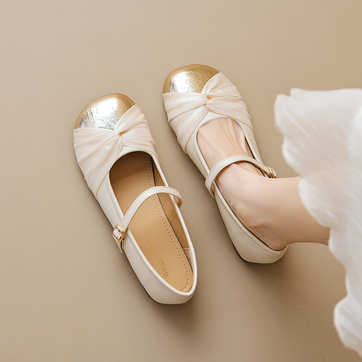 Weiwei Girl 3399-2 Round Toe Mary Jane Shoes Women's Flat Summer French Retro Shoes with Shallow Mouth
