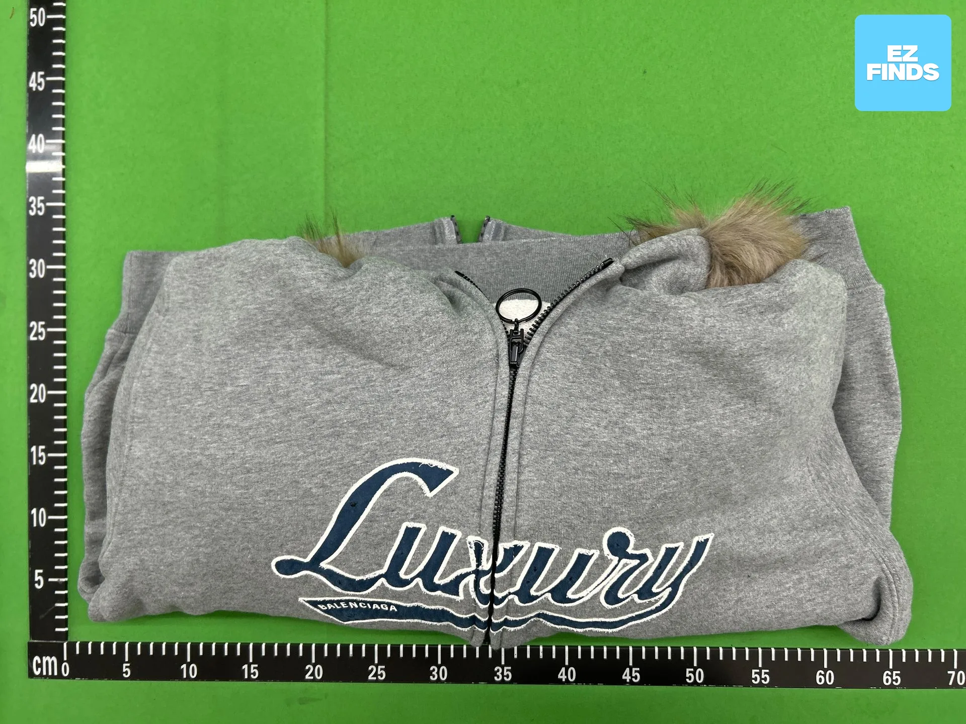{Top-Selling Item}25Fw Luxury Raccoon Fur Collar Distressed Sweatshirt QC