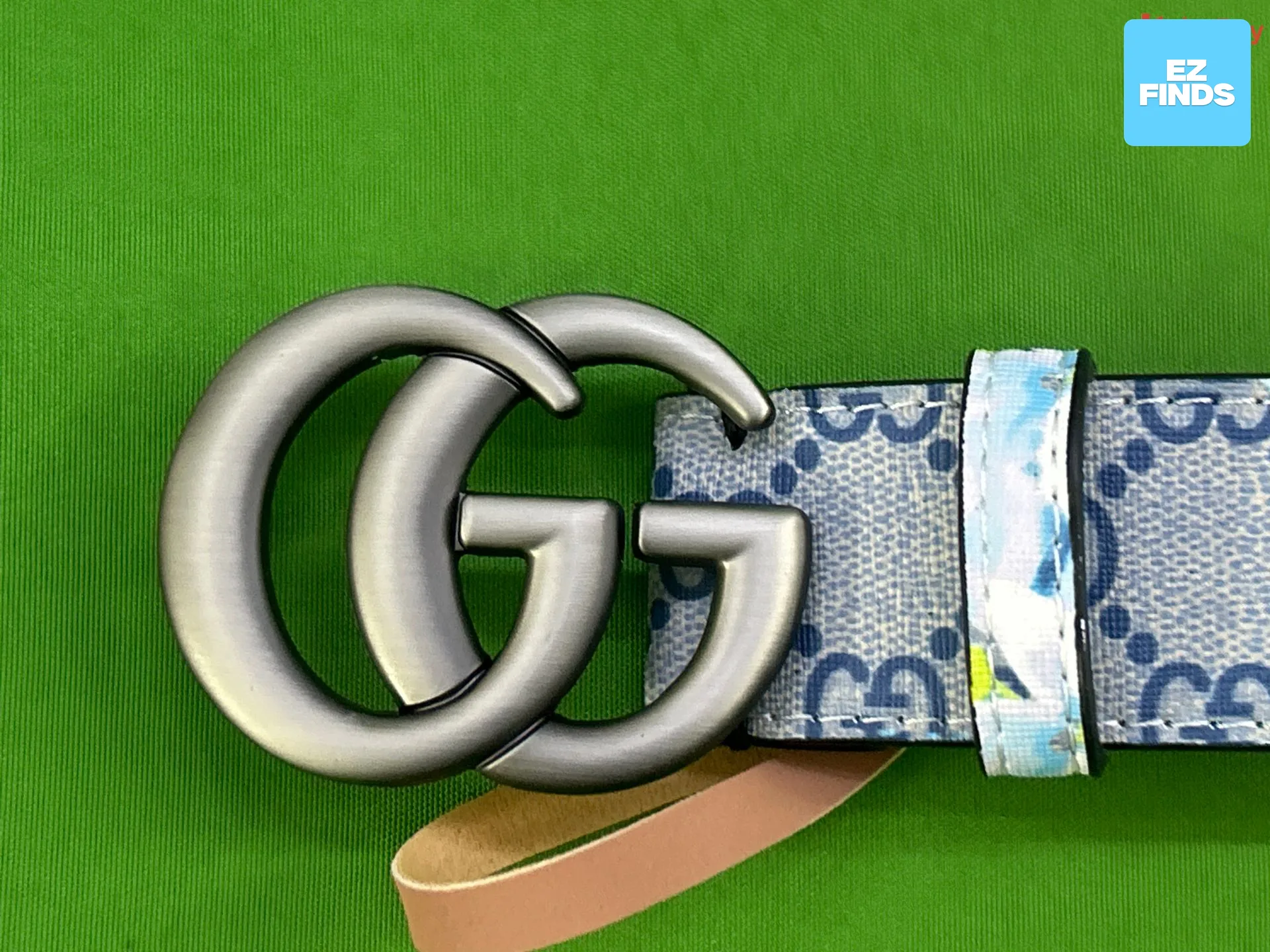 Men's Leather Belt with Floral Pattern, Casual Business Versatile G-Buckle Letter Belt for Young and Middle-Aged Men photo QC de 1688 sur Qualit.ly QC