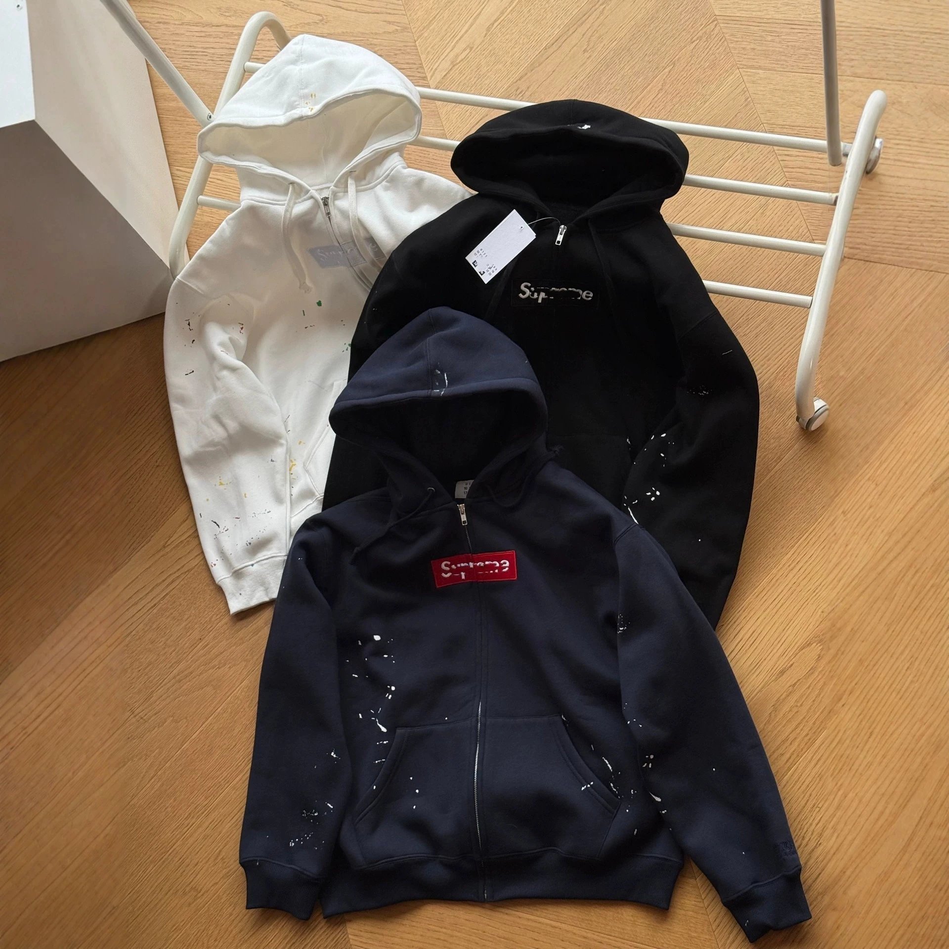 Supreme Hoodie