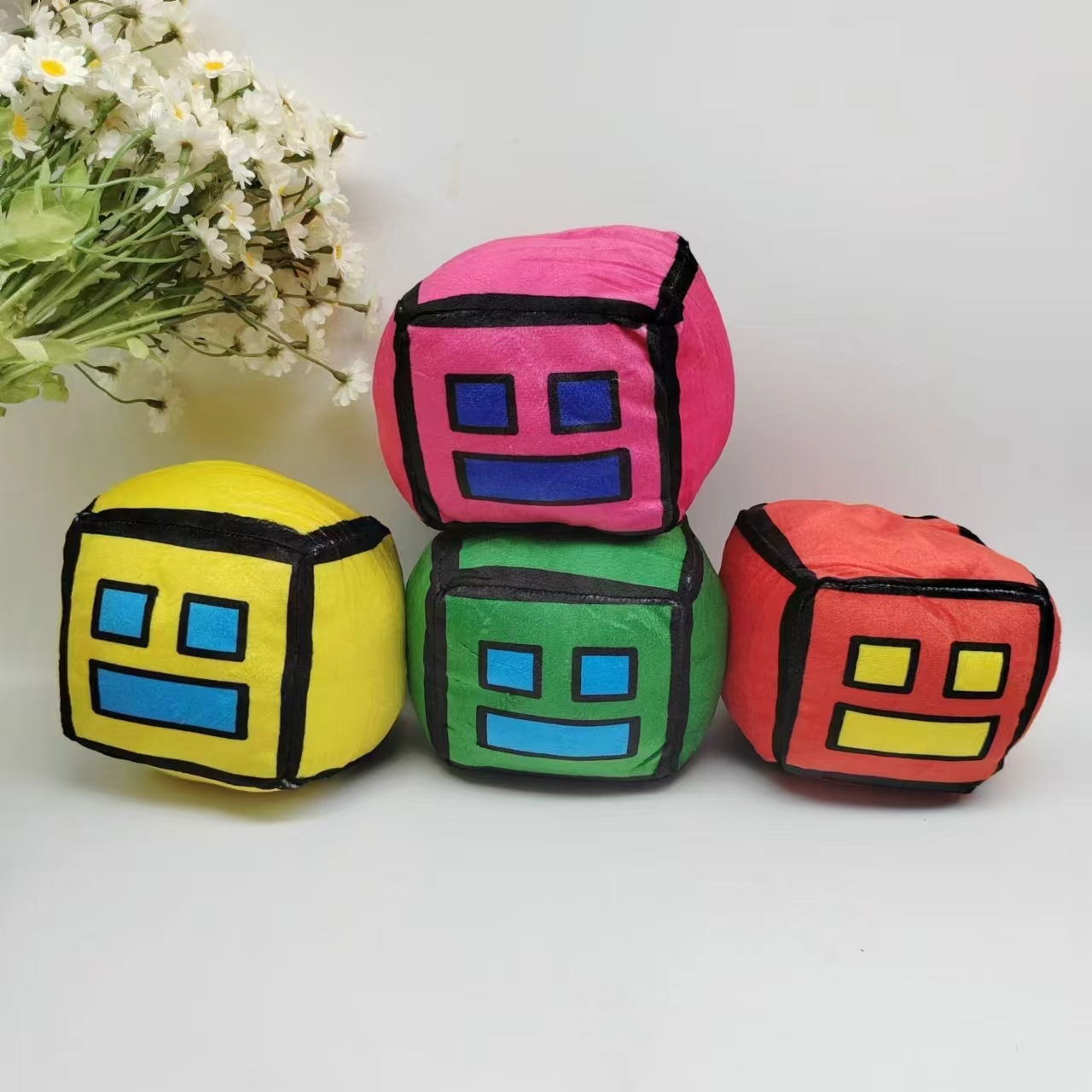 Cross border new geometry dash plug geometric sprint game plush toy doll doll hug