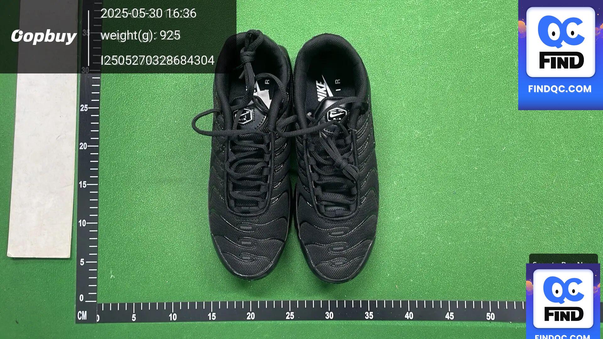 Nike Air Max Plus All Black QC