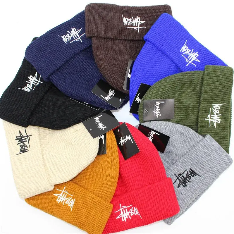 Solid color embroidered cap men and women warm straw writing cold cap student couple street dance hip-hop wool hat