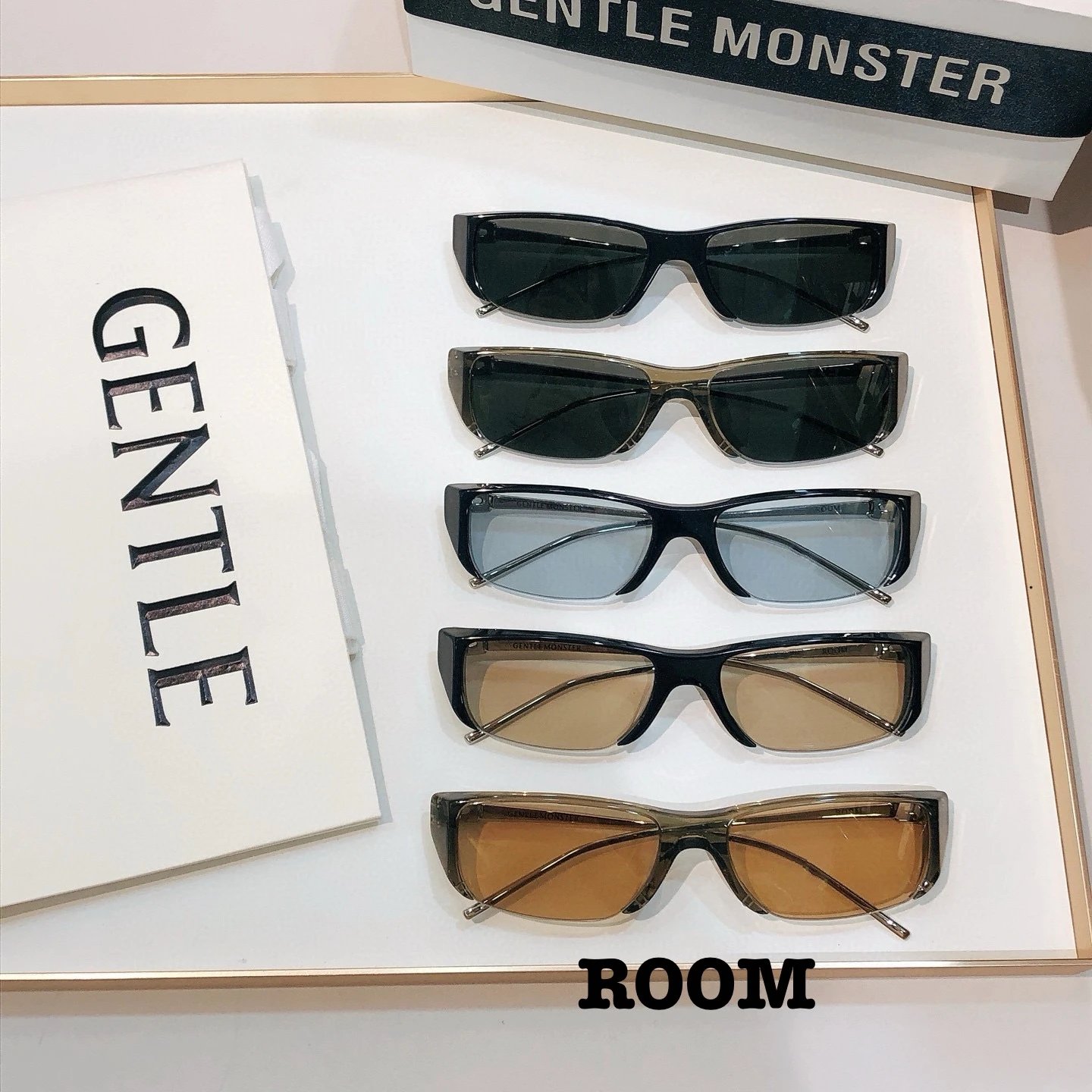 GENTLE MONSTER ROOM