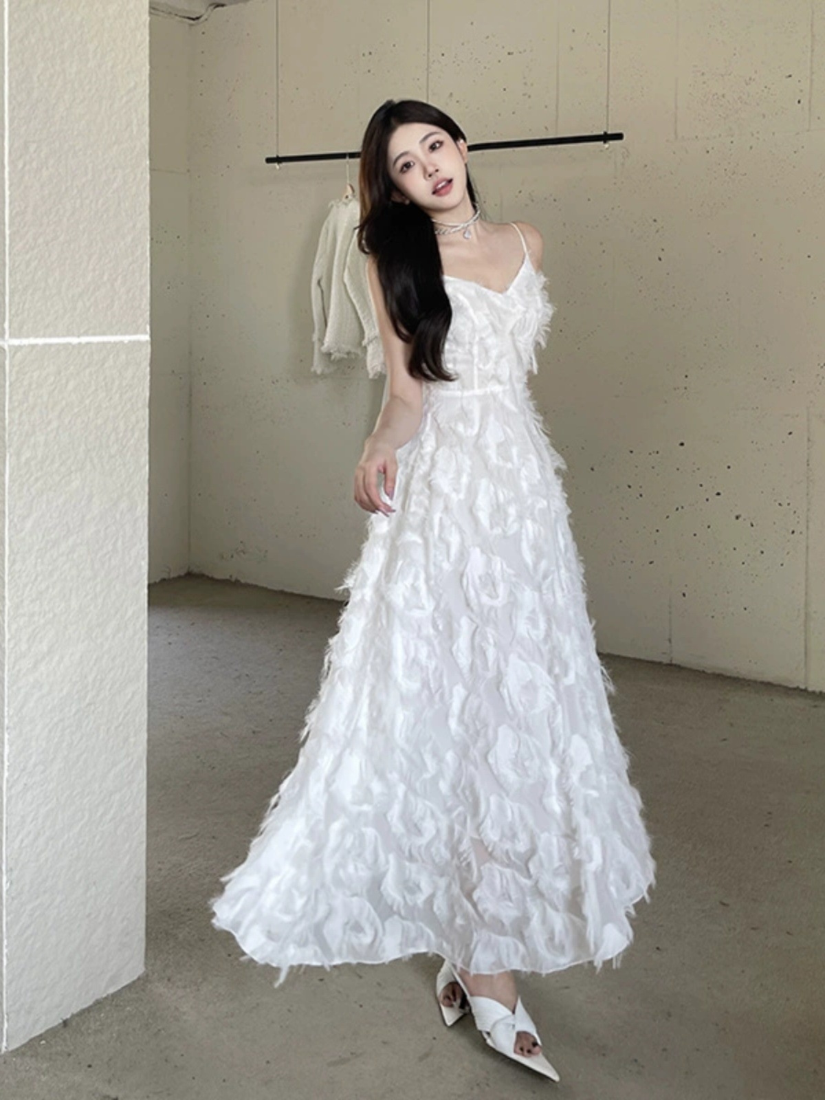 Graduation Coming-Of-Age Ceremony White Halter Neck Evening Dress 2026 New Model Elegant Fairy-Like Light Luxury Niche Dress with a High-End Feel