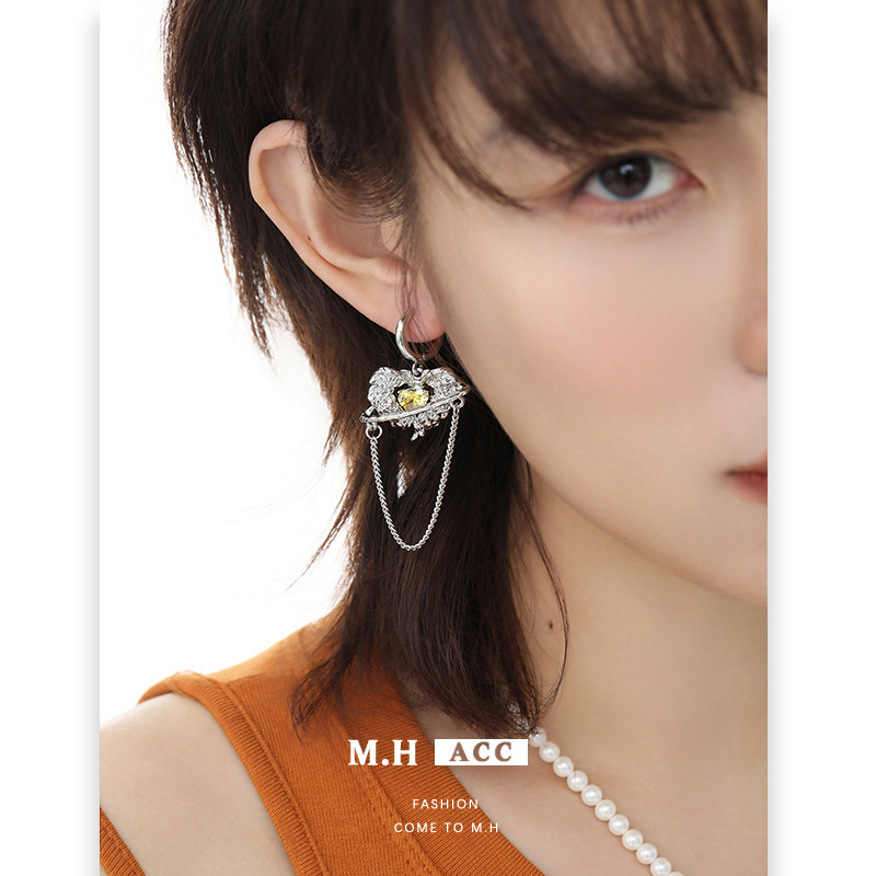 Original Design Lava Love Earrings Women's Exquisite Heavy Industry Light Luxury Niche Advanced Sense Exaggerated Sweet Cool Ear Jewelry