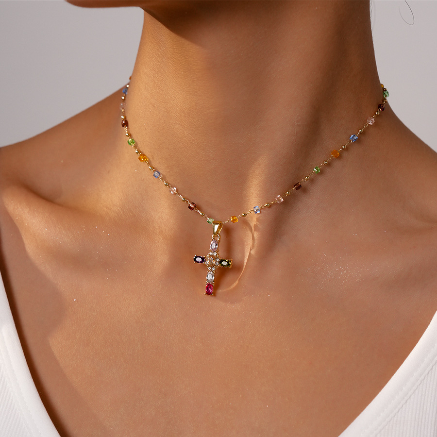 European and American Diamond-Encrusted Glass Beads Cross Beaded Clavicle Necklace Fashionable Stylish Niche Elegant High-End Necklace for Women