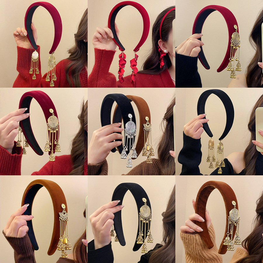 Ethnic Velvet Bell Tassel Headband New Chinese Style Retro High Cranial Top Headband Niche Unique Design Hair Accessories for Women
