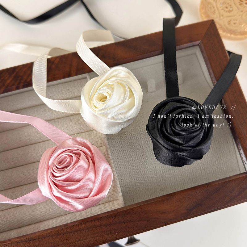 French retro atmosphere satin rose flower necklace a multi-wear niche fashionable strap necklace accessories for women