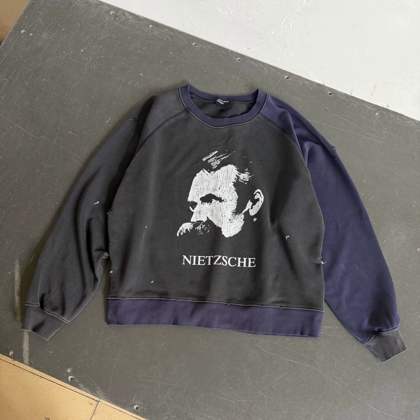 Children Riches Deprimes 26Fw Character Print Distressed Color-Blocking Graffiti Frayed Loose Sweatshirt Foto QC de TAOBAO na Qualit.ly