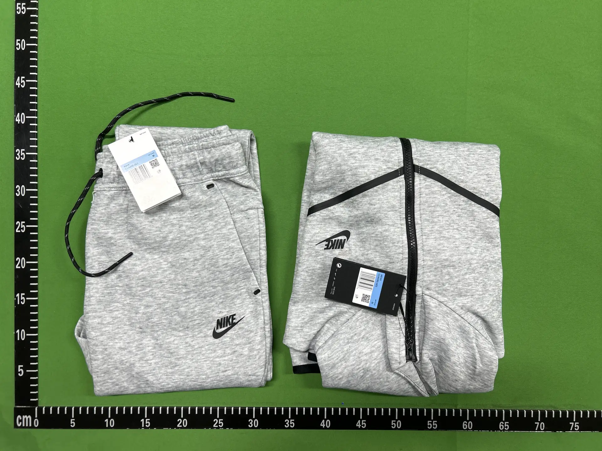 Nike Tech Fleece Full Zip Hoodie and Pants Set Light Grey