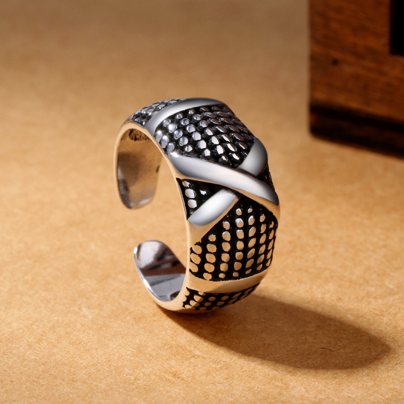 Men's Retro Old Nine-Door Ring, Open Style, New European and American Style Ring, Manufacturer Wholesale, X Ring, Confession of Love, Birthday Gift