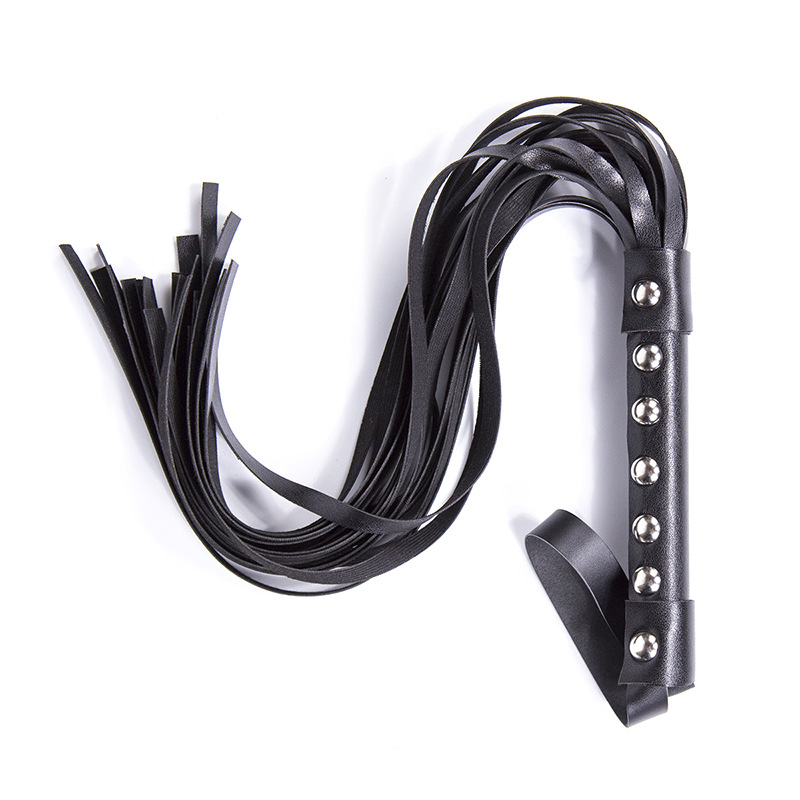 Manufacturer Wholesale Erotic Leather Whip with Multi-Spiked Handle and Tassels, Small Whip for Couples, Alternative Flirting, Adult Training Tool