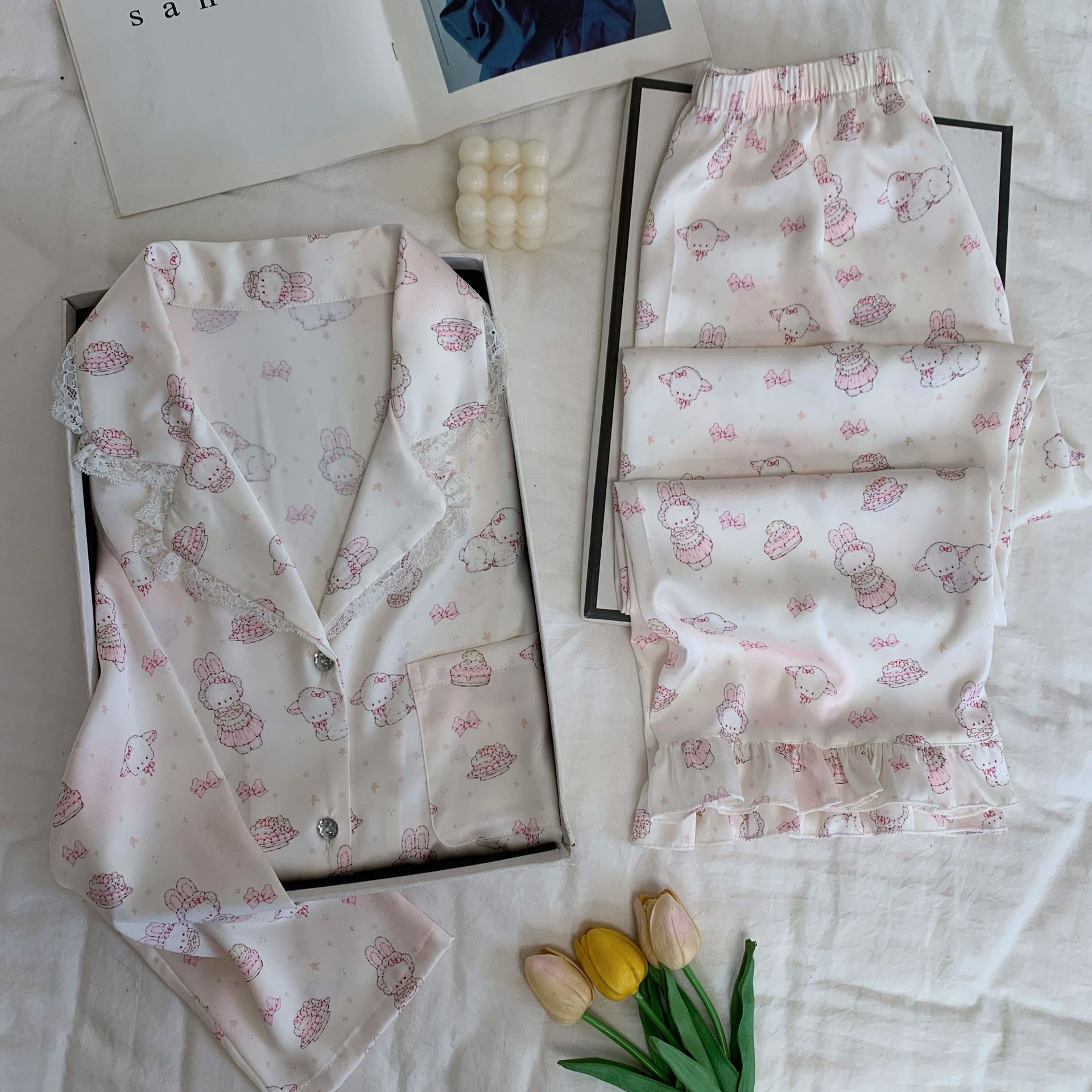 [Rabbit Dundun] Cartoon Cute Rabbit Home Clothes Long Sleeve Trousers Thin Ice and Snow Silk suit Four-piece Set for Women