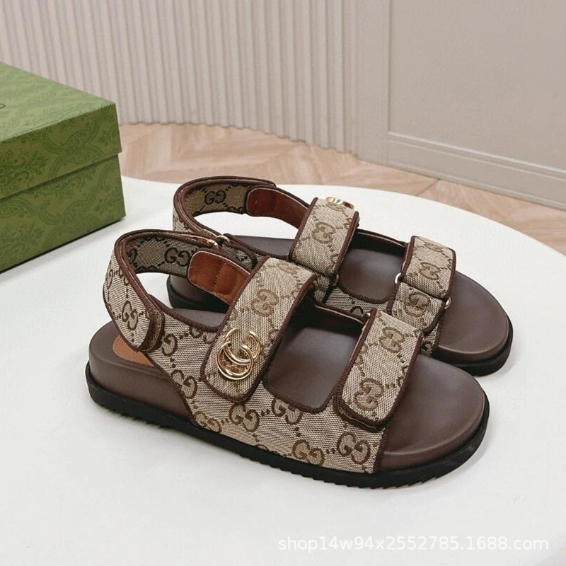 G Brand 2026 Women's Sandals with Thick Soles, Velcro Flat Slippers, Roman Style, Breathable and Comfortable, with Rhinestones QC-foto från 1688 på Qualit.ly