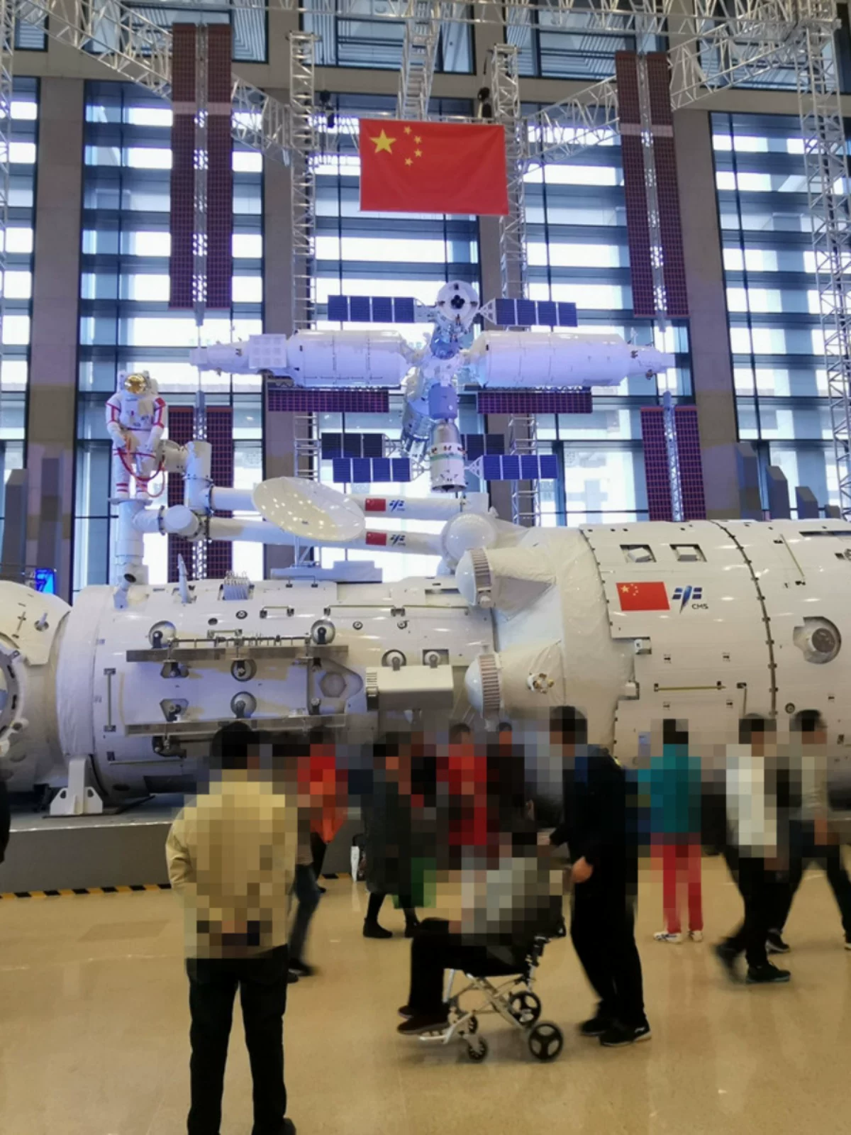 Tianhe 1:1 Core Module Space Station Simulation Model with Interior Decorations, Large Model for Aerospace Exhibition Hall and Science Museum