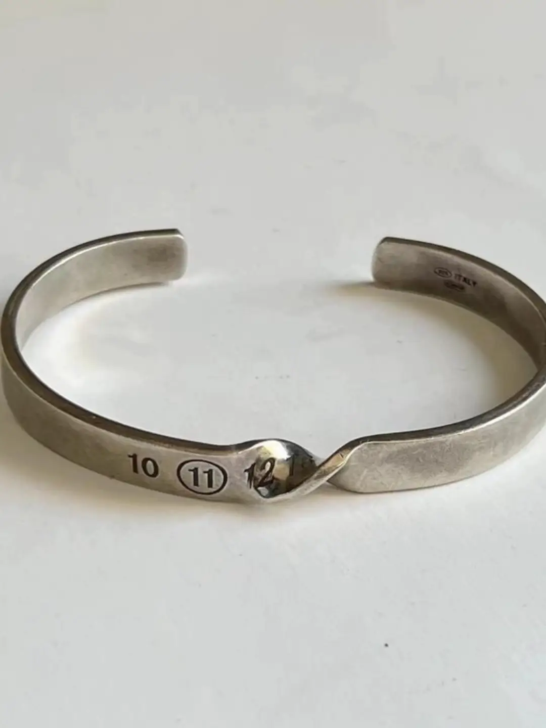 Mas style 22SS digital twisted couple titanium steel Mobius bracelet INS same style fashionable simple and atmospheric