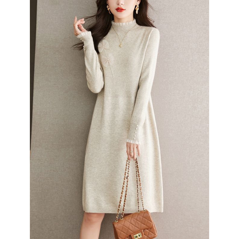 Women's Autumn and Winter 2026 New Style Knitted Dress with a Half-High Collar, Mid-Length, Suitable for Pairing with a Coat or Sweater, and Can Be Used as an Inner Layer