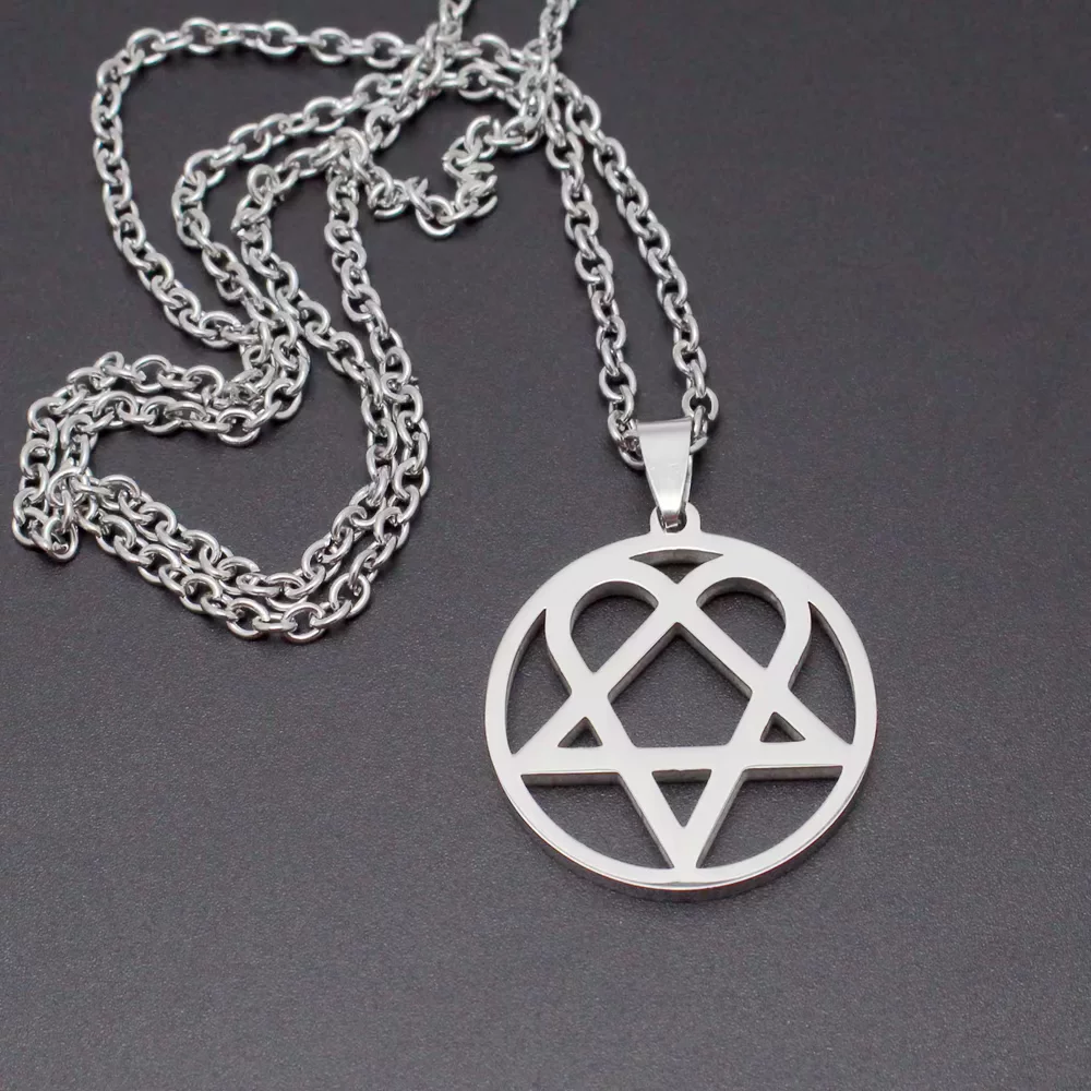 Him Band Finnish Gothic Rock Hip-Hop Demon Prince Heartagram Inverted Pentagram Titanium Steel Necklace QC-Foto von TAOBAO auf Qualit.ly