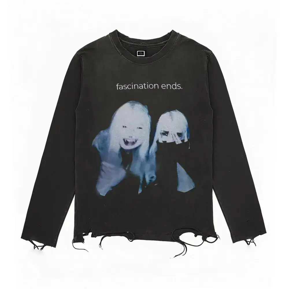 Create with Heart, Passion Fuels Creation. Dark-Style American Retro Subculture Distressed Frayed Long-Sleeve T-Shirt with a Lazy Vibe