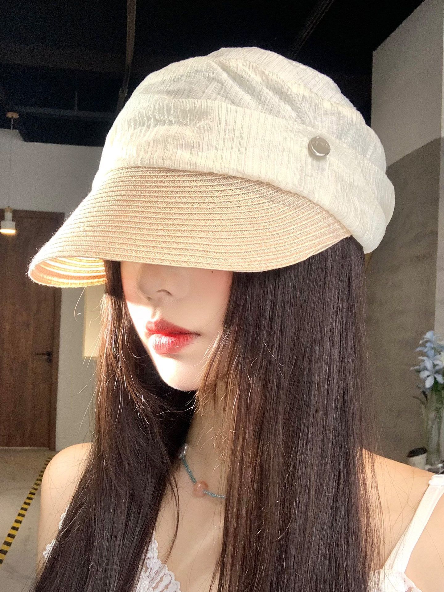 Pleated Breathable Straw Baseball Cap for Women, Summer Versatile New Fashion Wide-Brimmed Hat That Makes the Face Look Smaller, Equestrian Hat