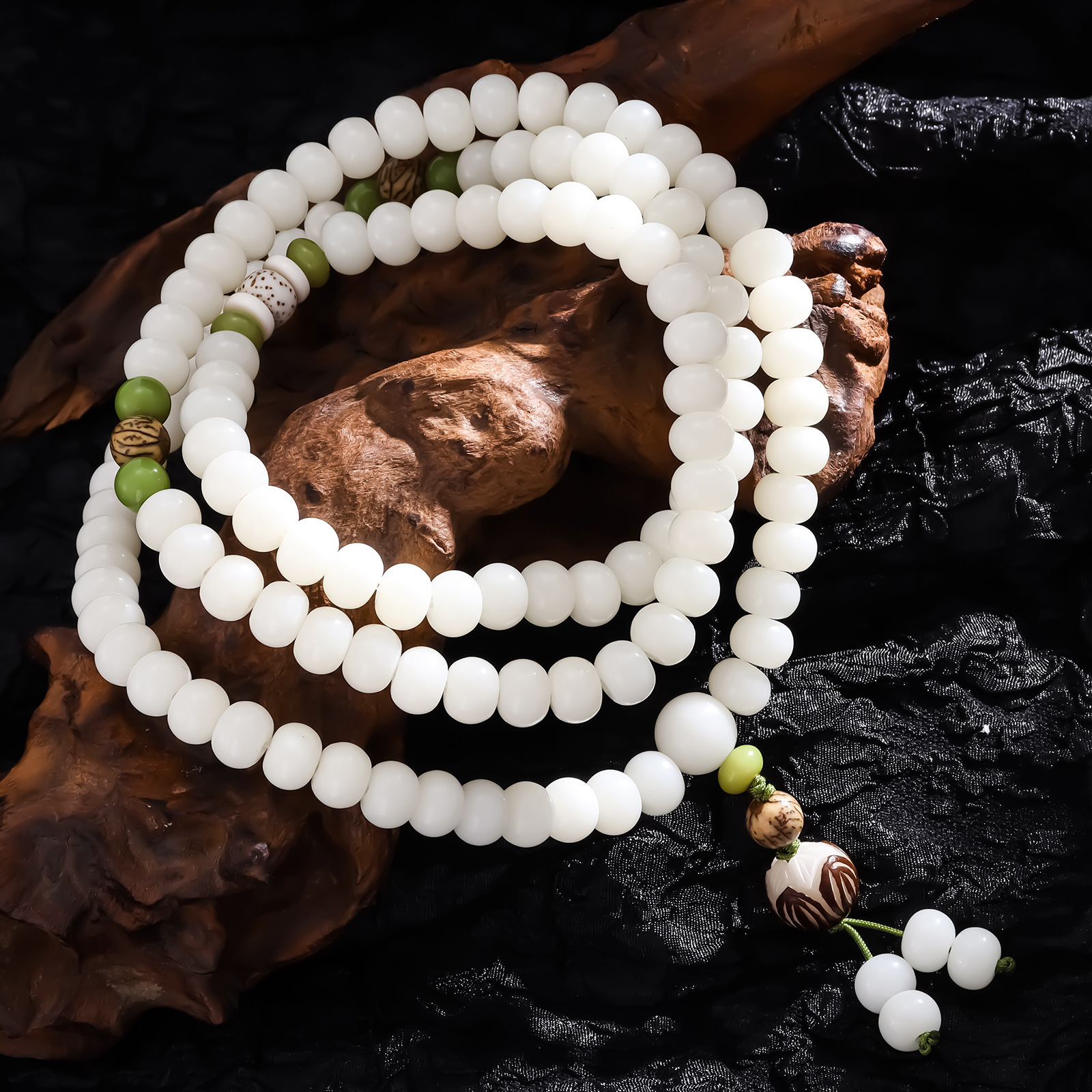 Long Rui bodhi root bracelet wholesale white jade bodhi lotus 108 beads beads bodhi bracelet scenic decoration