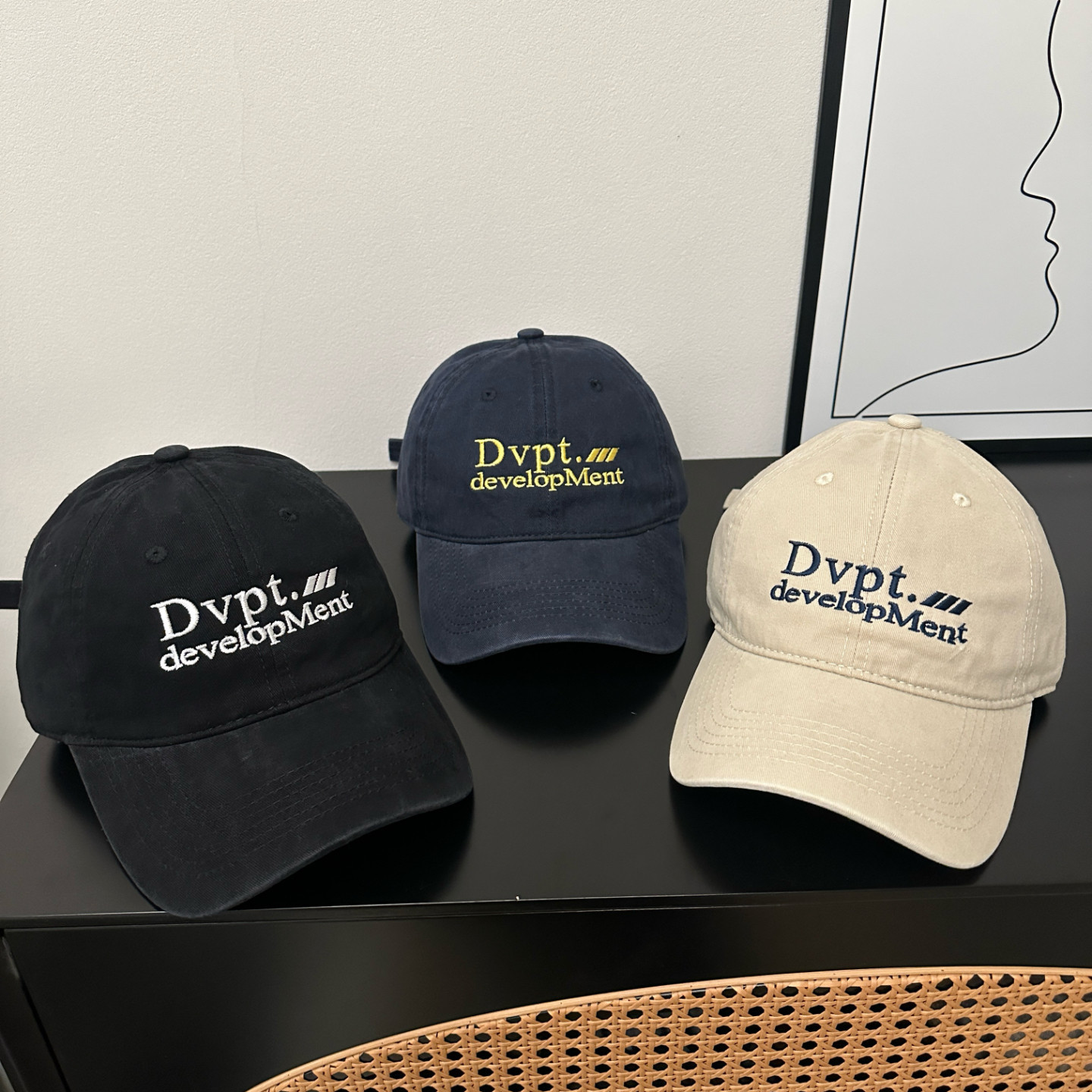 Korean-Style Retro Letter Embroidery Baseball Cap for Women with Wide Brim, Flattering for Large Faces, Street Fashion Cool Duckbill Hat