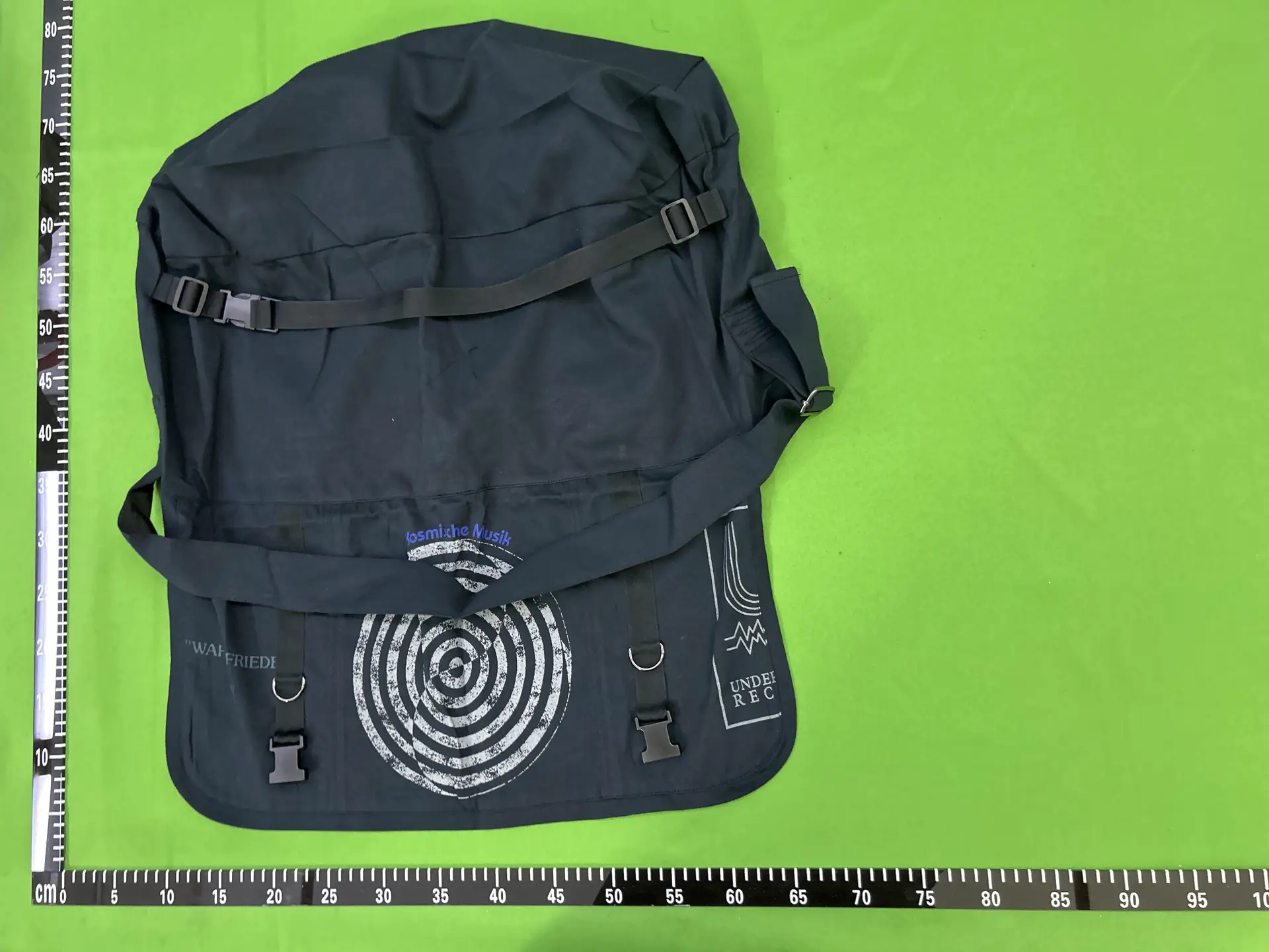 Undercover 06Ss Period Vortex Bag Black and White