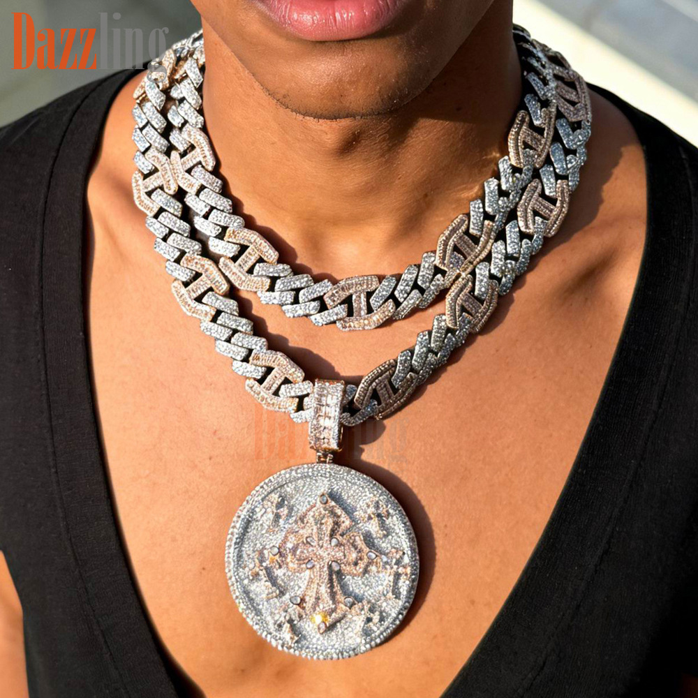 Hip-Hop New Round Full Diamond Cross Pendant Rapper's Same Necklace Trendy Men's Jewelry Set QC-foto från 1688 på Qualit.ly